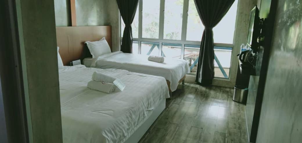 Rick Resort Teluk Intan Eksteriør billede