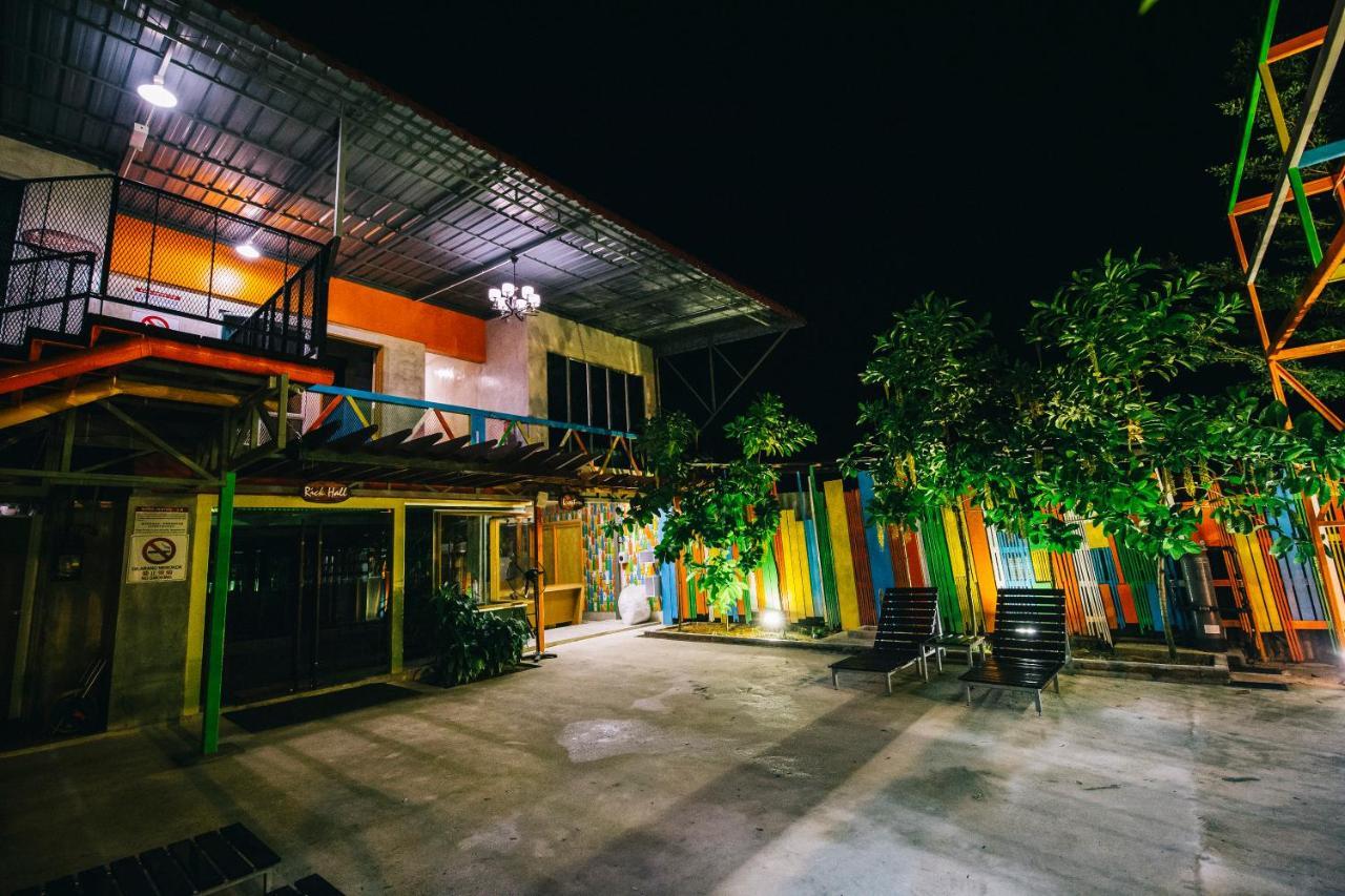 Rick Resort Teluk Intan Eksteriør billede